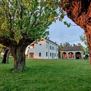 https://corte-loiol.it-lombardy.com