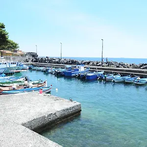https://bb-i-licutiani.catania-hotels.net